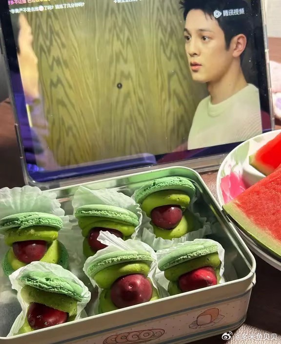 老天奶 如果让我吃苦的话以后可以都是抹茶的苦吗 别的我真的吃不习惯