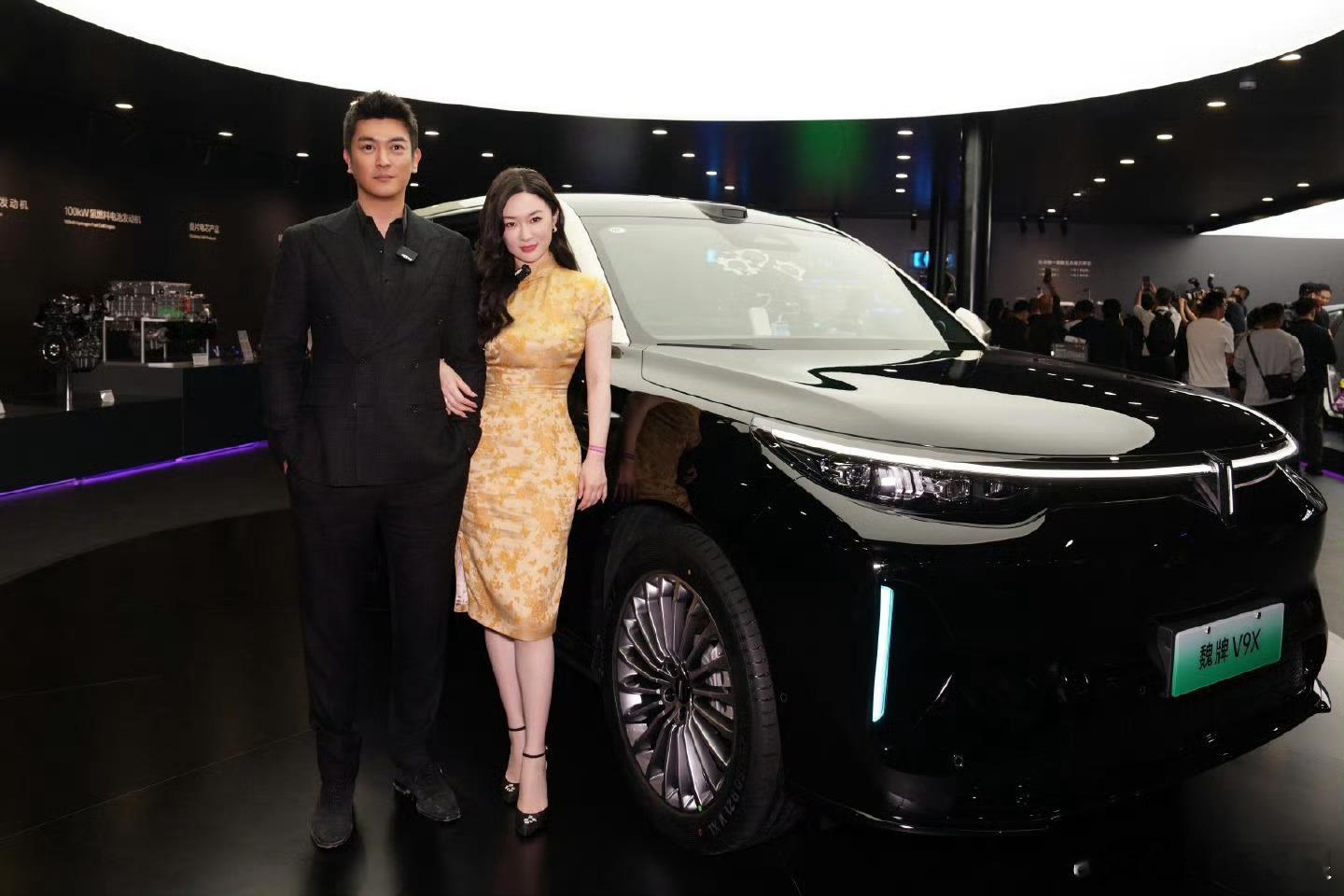 咋感觉霍思燕脸有点变样，都看不出来这个是霍思燕了，不过问题不大他们依旧演技在线，