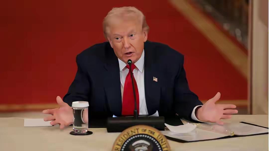 行程有变！特朗普访华先遣队离京，关键时刻，中方对美方说“不”。
 
3月上旬，由