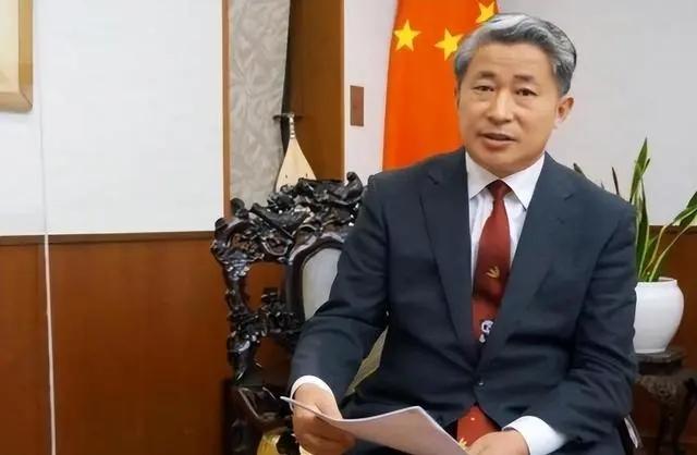 高市早苗分明是将台湾当作了日本的一部分！
今天看台湾省的媒体人评论薛剑总领事反击