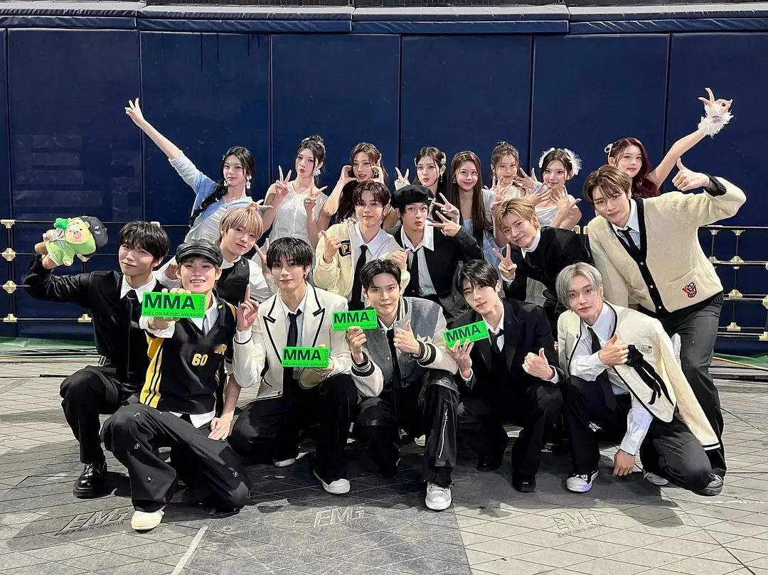 RIIZE x NCTWISH x Hearts2Hearts合照 