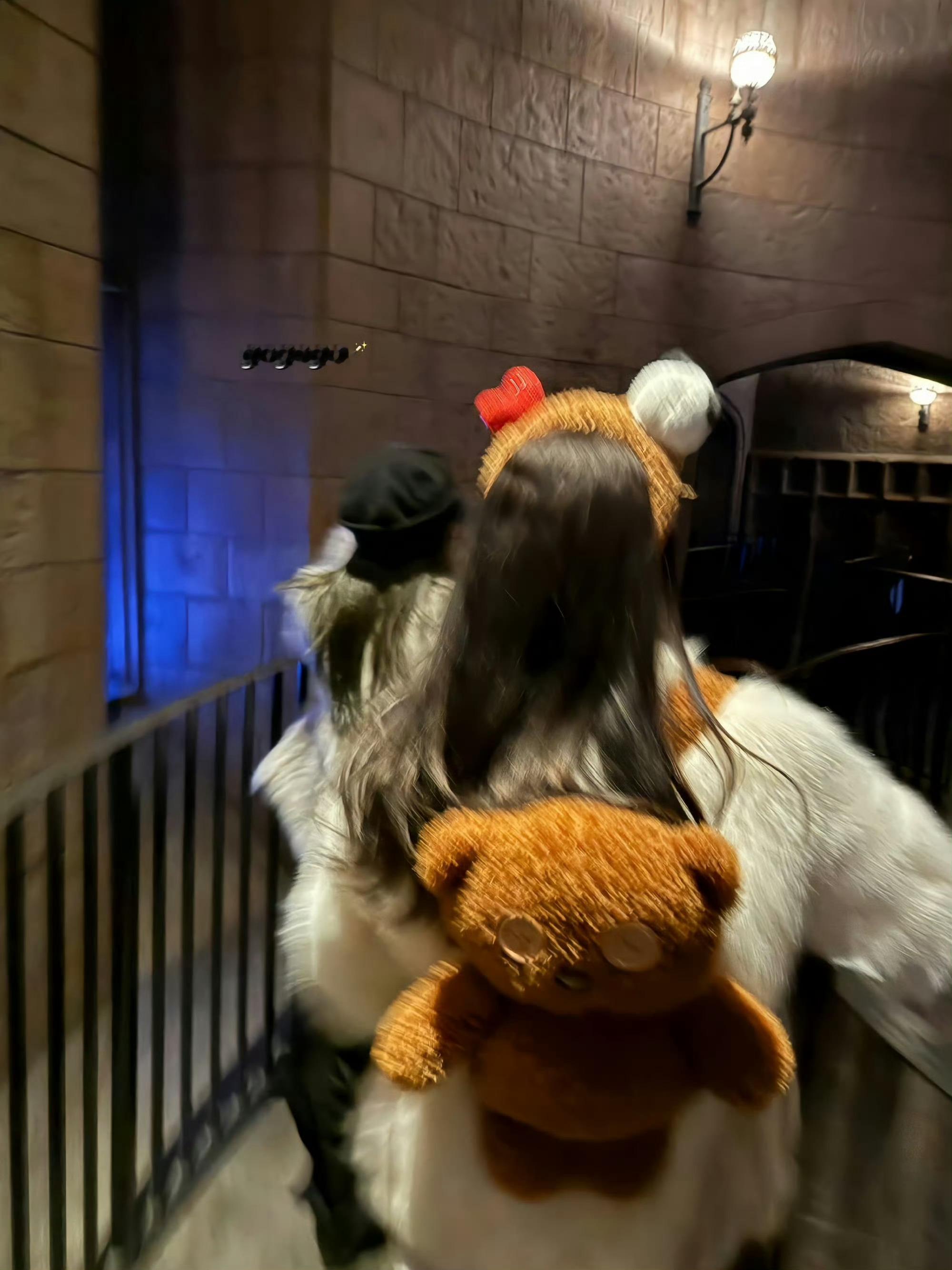 都放过我好吗躺又躺不平卷又卷不赢仰卧起坐腰不行 