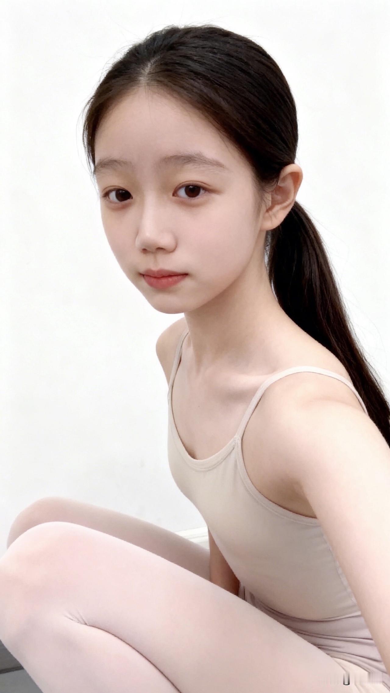 清纯温柔又优雅迷人的芭蕾女孩儿[送心][送心]芭蕾小女生 少女感芭蕾造型 梦幻芭