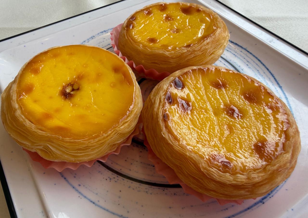 美食，不仅可以填饱肚子，还能治愈心情，带来幸福。

  周末喝喝早茶，吃吃美食，