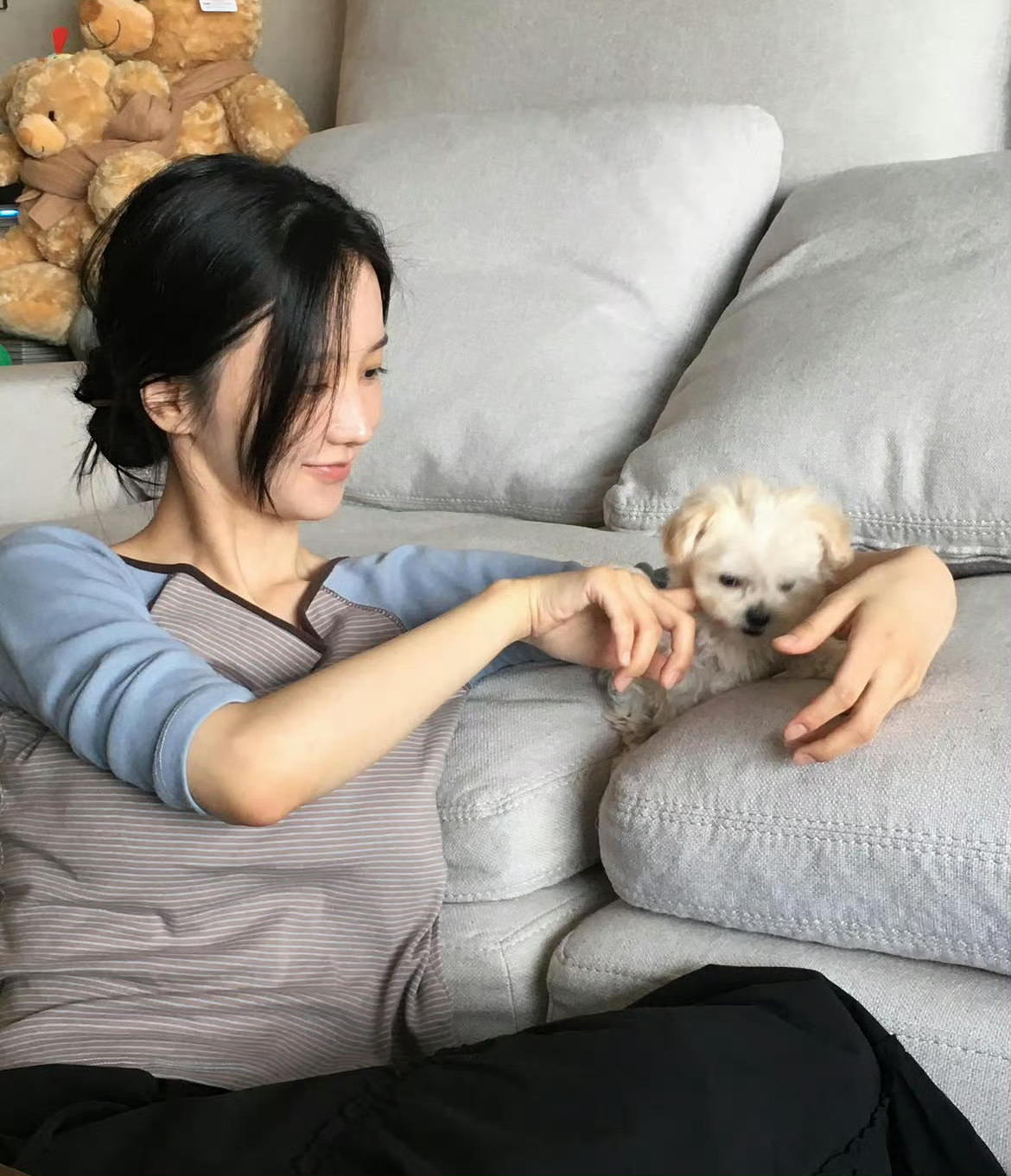 波妞这张和金旼炡一模一样 