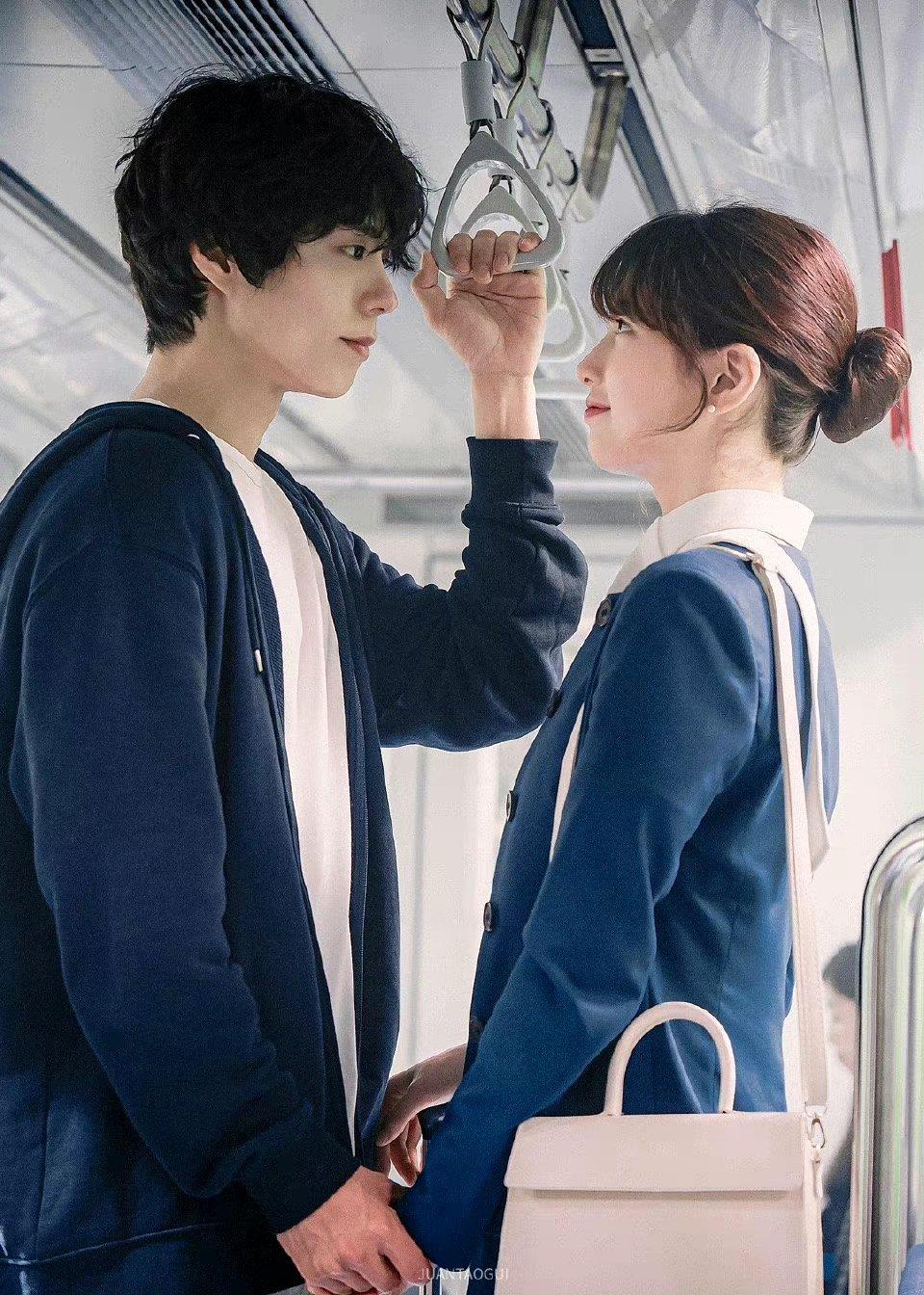 #裴秀智朴宝剑wink贴脸# 那么有cp感的两个人来一次二搭怎么啦[憧憬] ​​