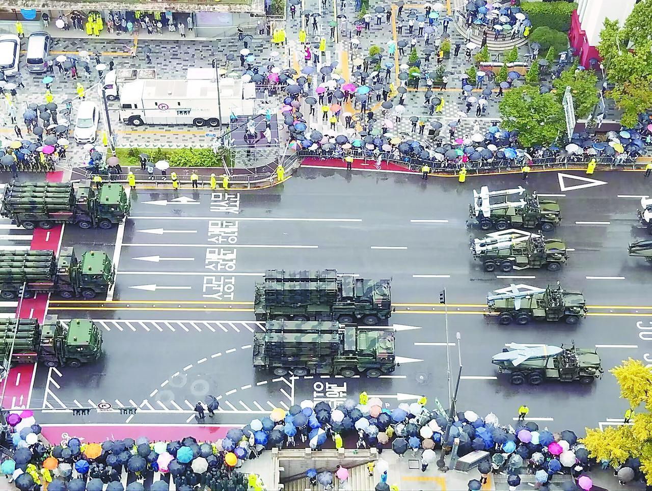 美日韩是在逼迫朝鲜动武吗？
最近美日韩三国在东亚地区动作不断，在频繁军演的同时，