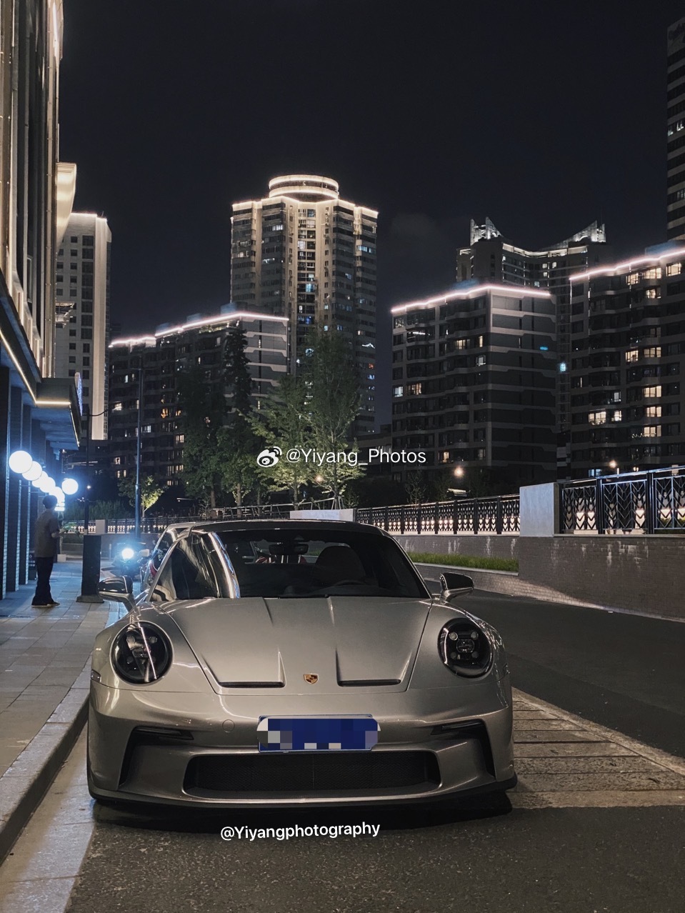 又到了最近遇到的一些车系列时间, 没有官方引进的非常少见且孤傲的992 GT3 