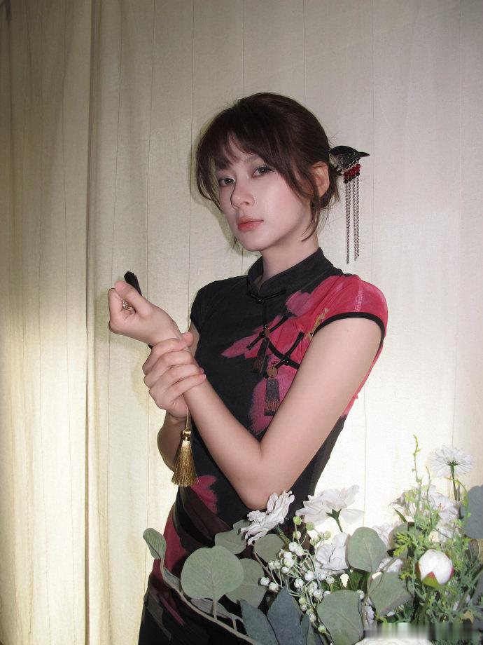 赵昭仪不要插手别人纠葛合伙人高光时刻伦敦合伙人赵昭仪[超话]没有空洞鸡汤，全是实