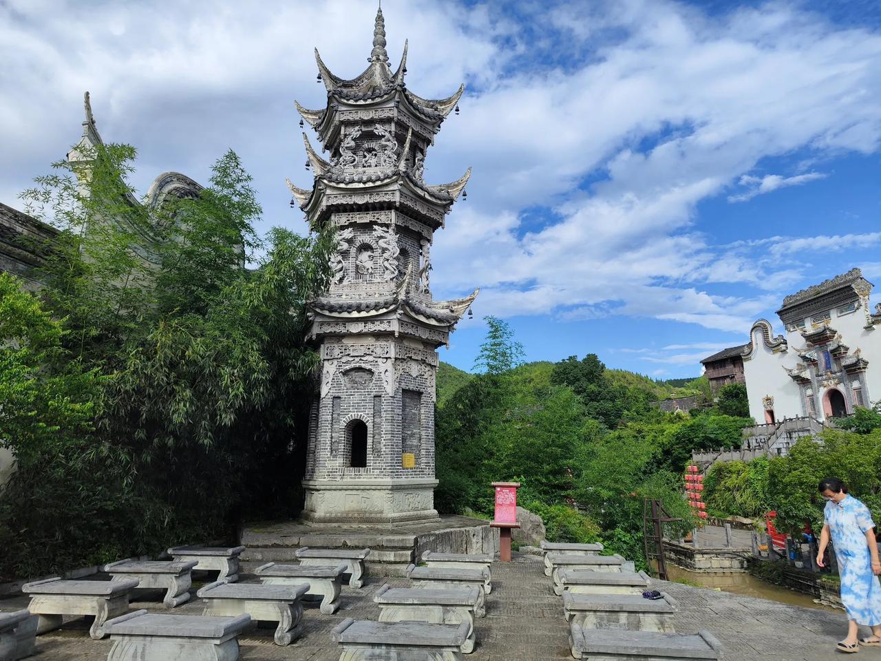 很多人都在吐槽小学六年太长了，却没有想过为什么国家把小学定为六年，老实说我也觉得