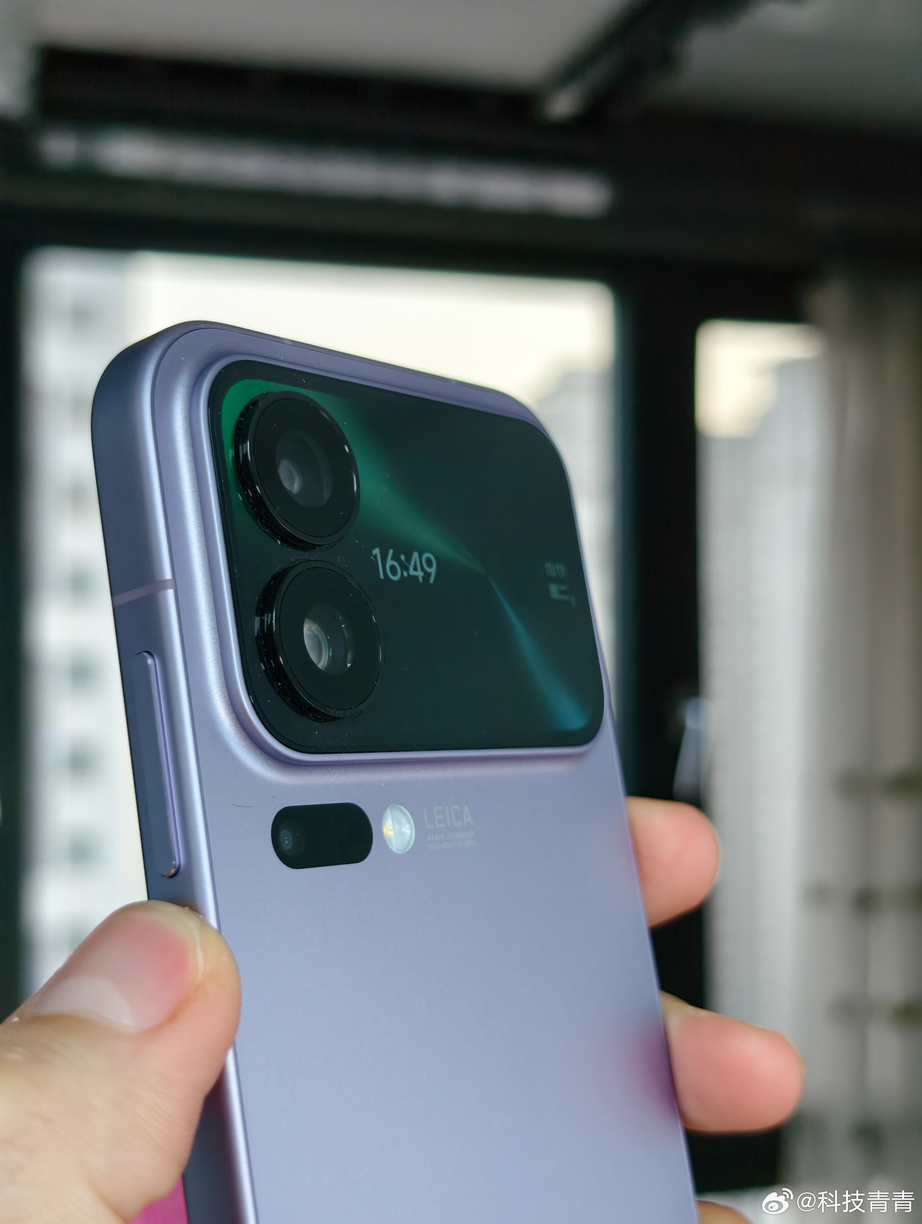 小米17系列的销量数据证明了目前手机行业“越贵越受欢迎”的高端化趋势，截止3月底