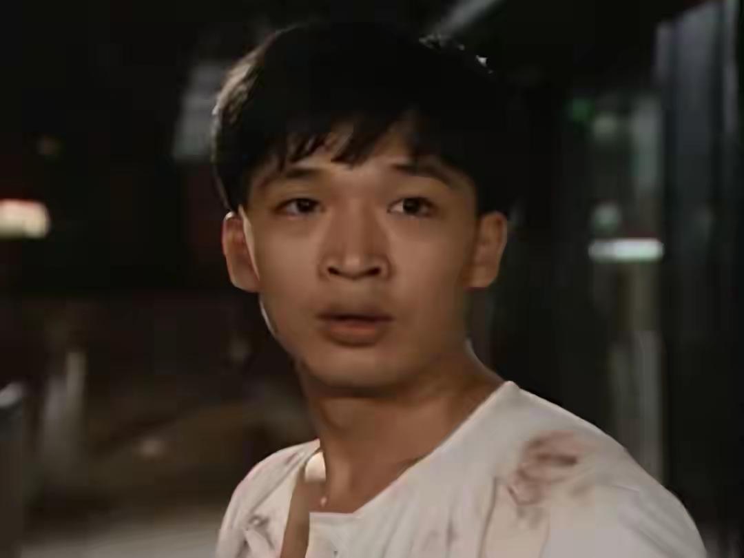 香港著名演员游飚2月12号突发疾病逝世亨年57岁，游飚是著名的反派角色，被称为御