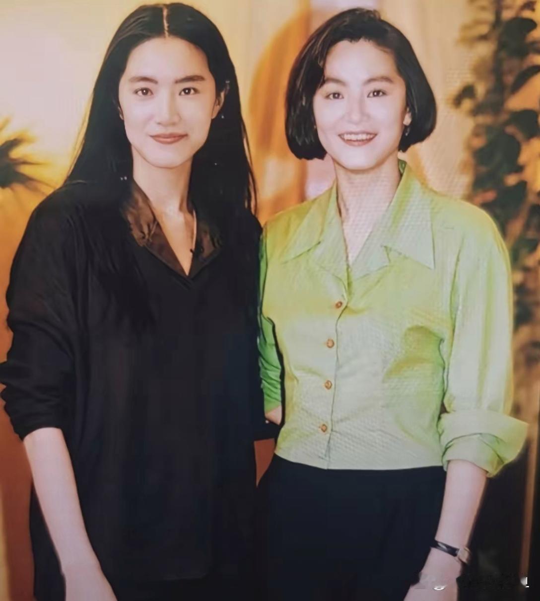 林青霞和替身傻傻分不清。 