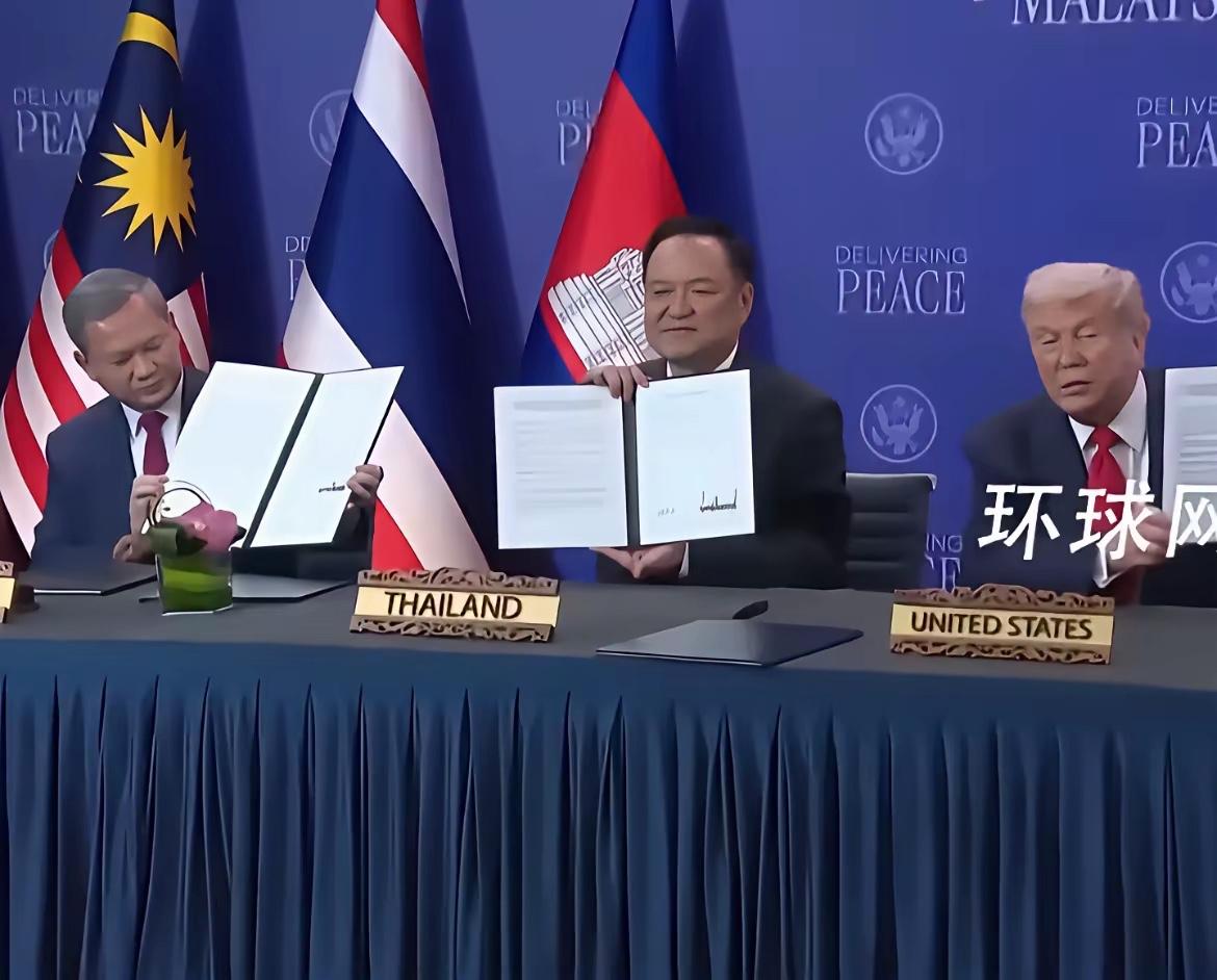 为什么美国人能简简单单成功调解柬埔寨和泰国之间的边界冲突？
因为欧美国家早就通过
