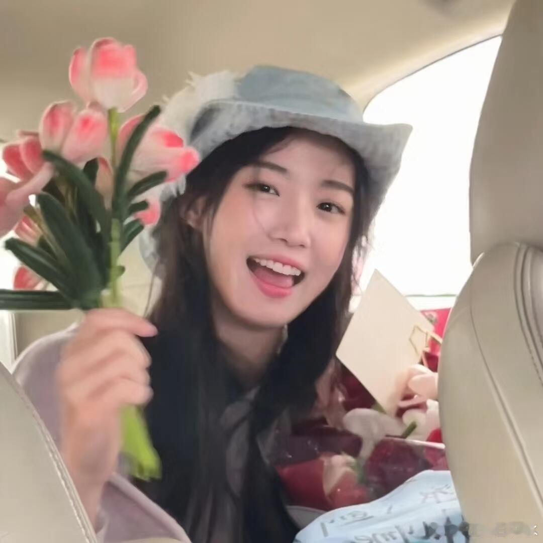 卢昱晓&花花🌸头像合集❗分享一组噜噜晓头像卢昱晓 | 