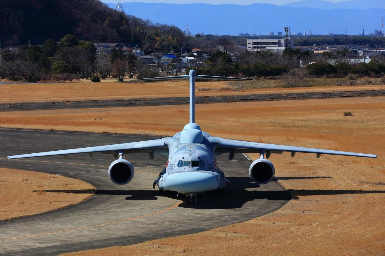 2026年3月16日：川崎重工改装飞机在岐阜机场进行地面滑行测试。

C-2 (