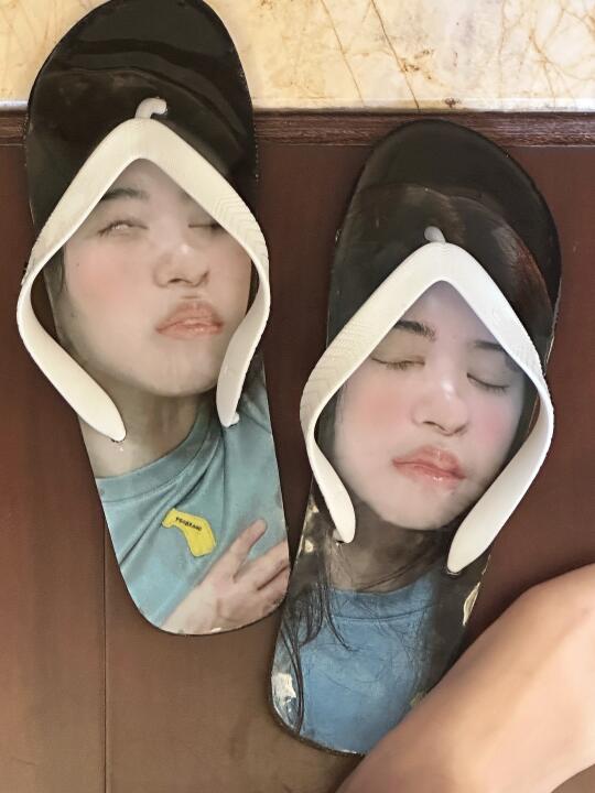 男朋友跟我吵架，说要把我狠狠踩在脚下……