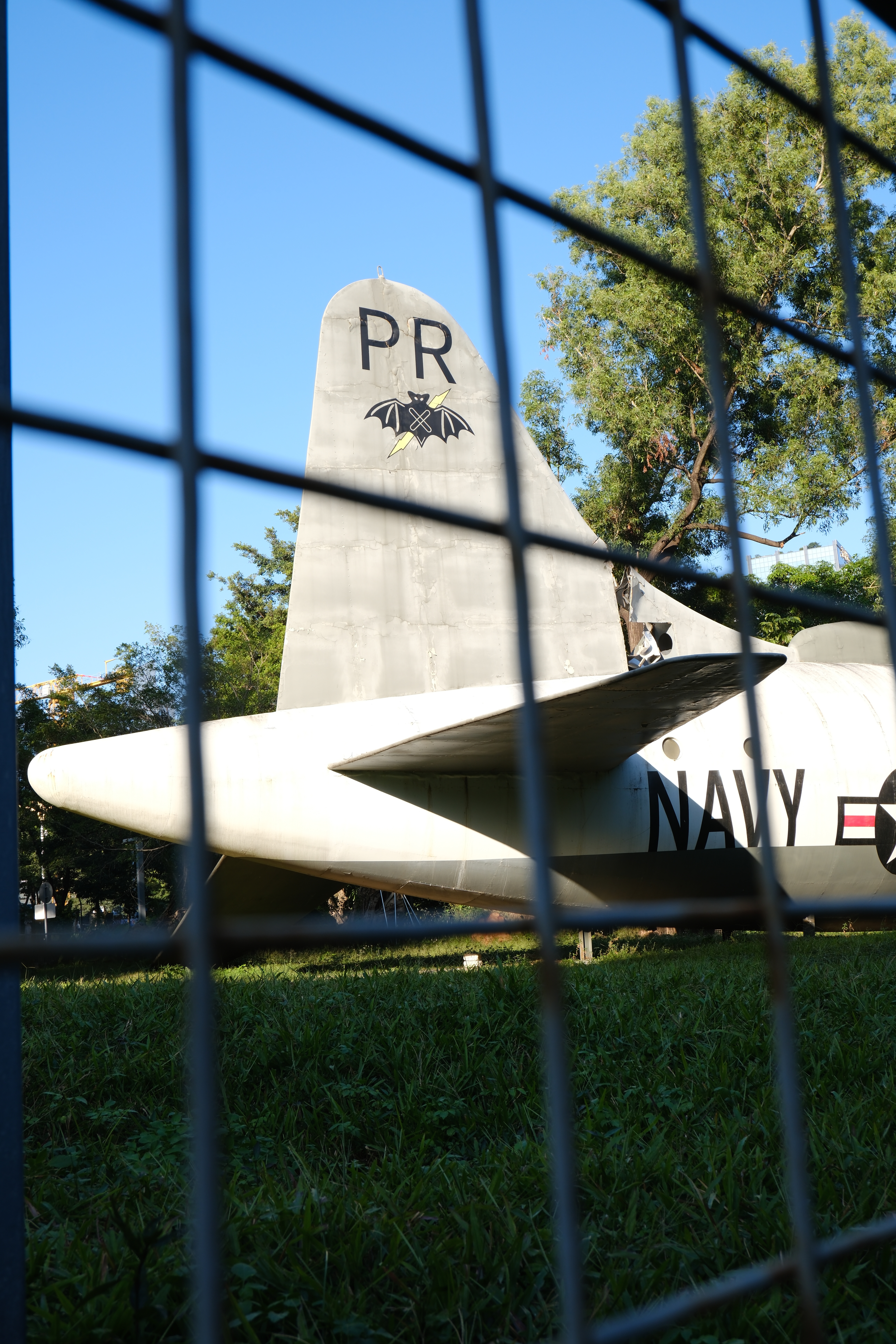 航空公司因为竞争激烈、成本高、投资回报周期长，盈利能力差、受外部因素影响大(疫情