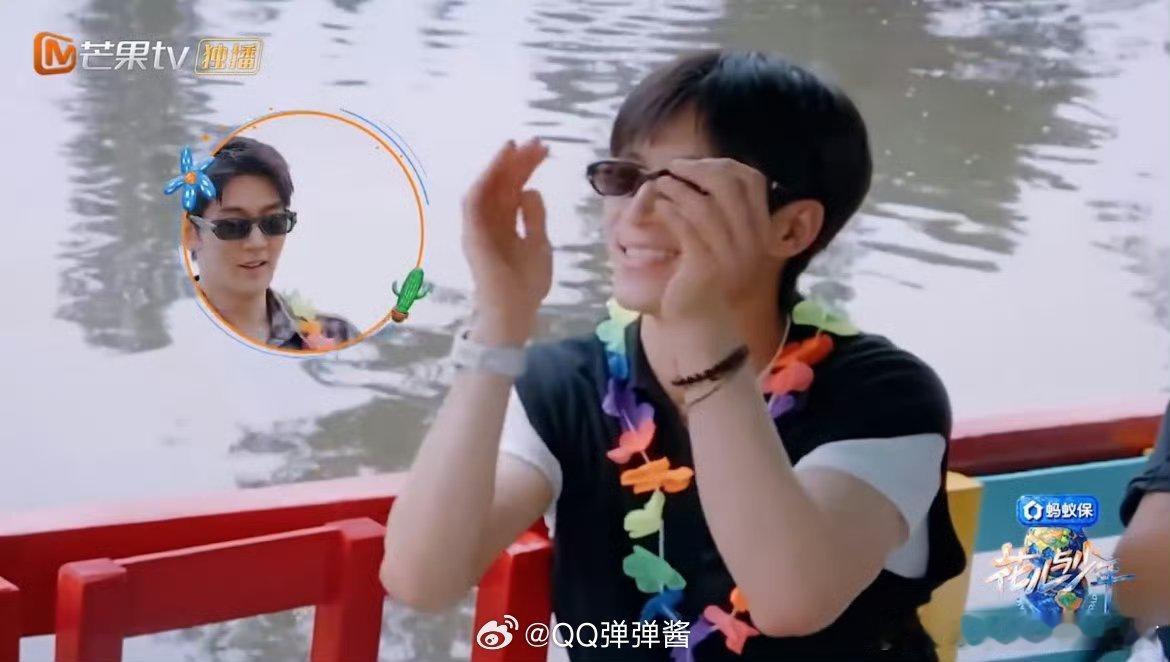 王可拍的邓为 花少的宝藏站姐王可上线，捕捉到邓为跳舞的可爱瞬间，自在松弛的样子太