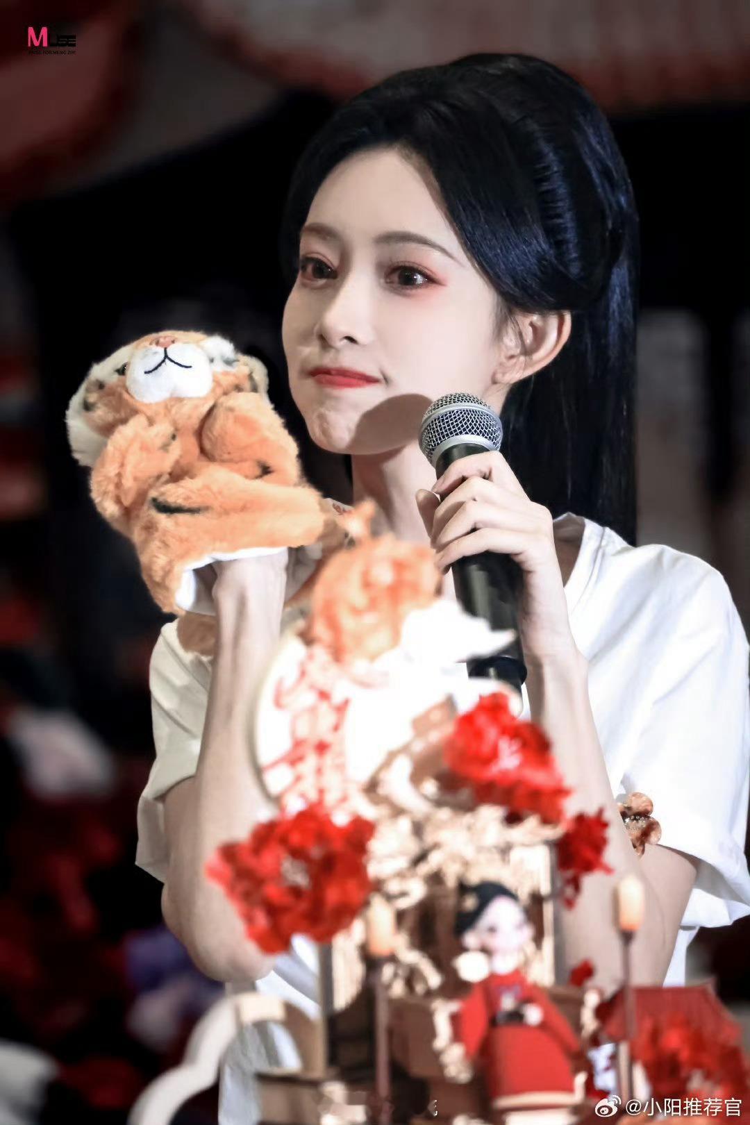 孟子义增肥到快88斤了，从演员专业层面来说，为角色增肥真的是很敬业的表现，很多优