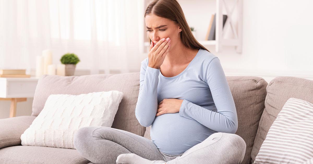 治疗孕吐可以吃维生素B6、抗组胺药、姜补充剂。如果孕吐严重的话，可以吃抗恶心的药