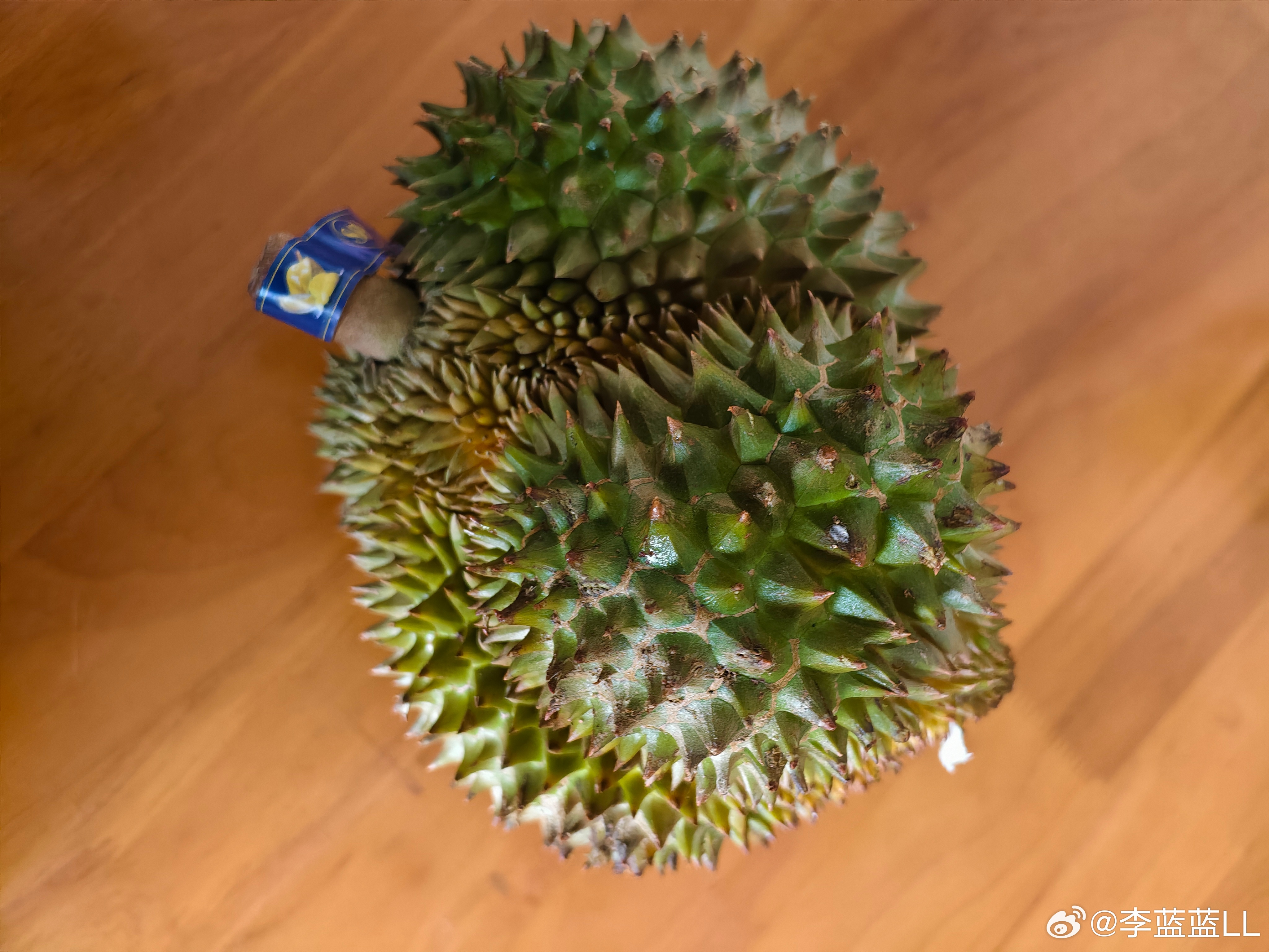 不得不说，我实在是太会挑榴莲了！你们敢相信这一大盘才花八十多块？！ ​​​