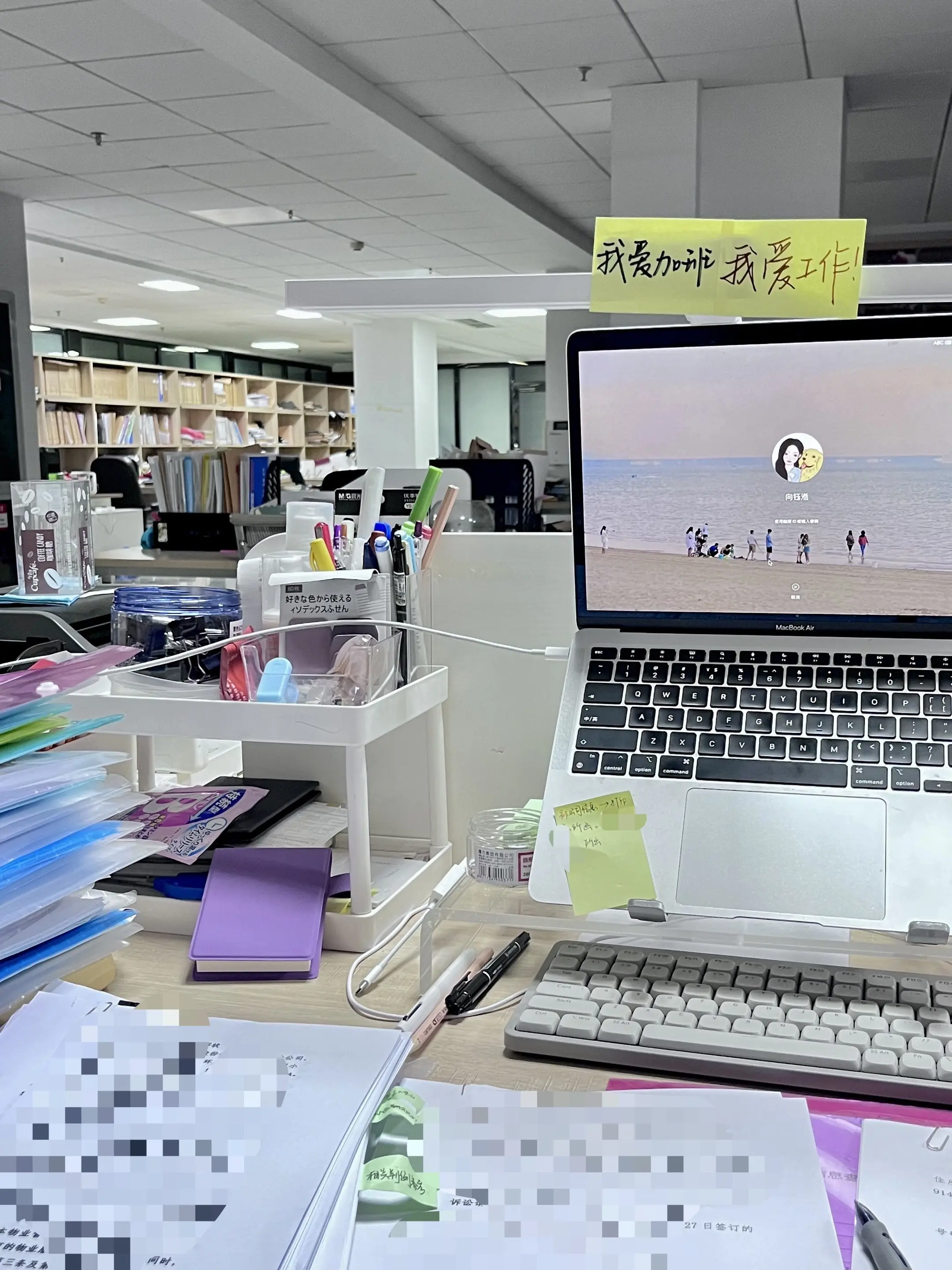 向律的帕拉梅拉又多了一块车漆～