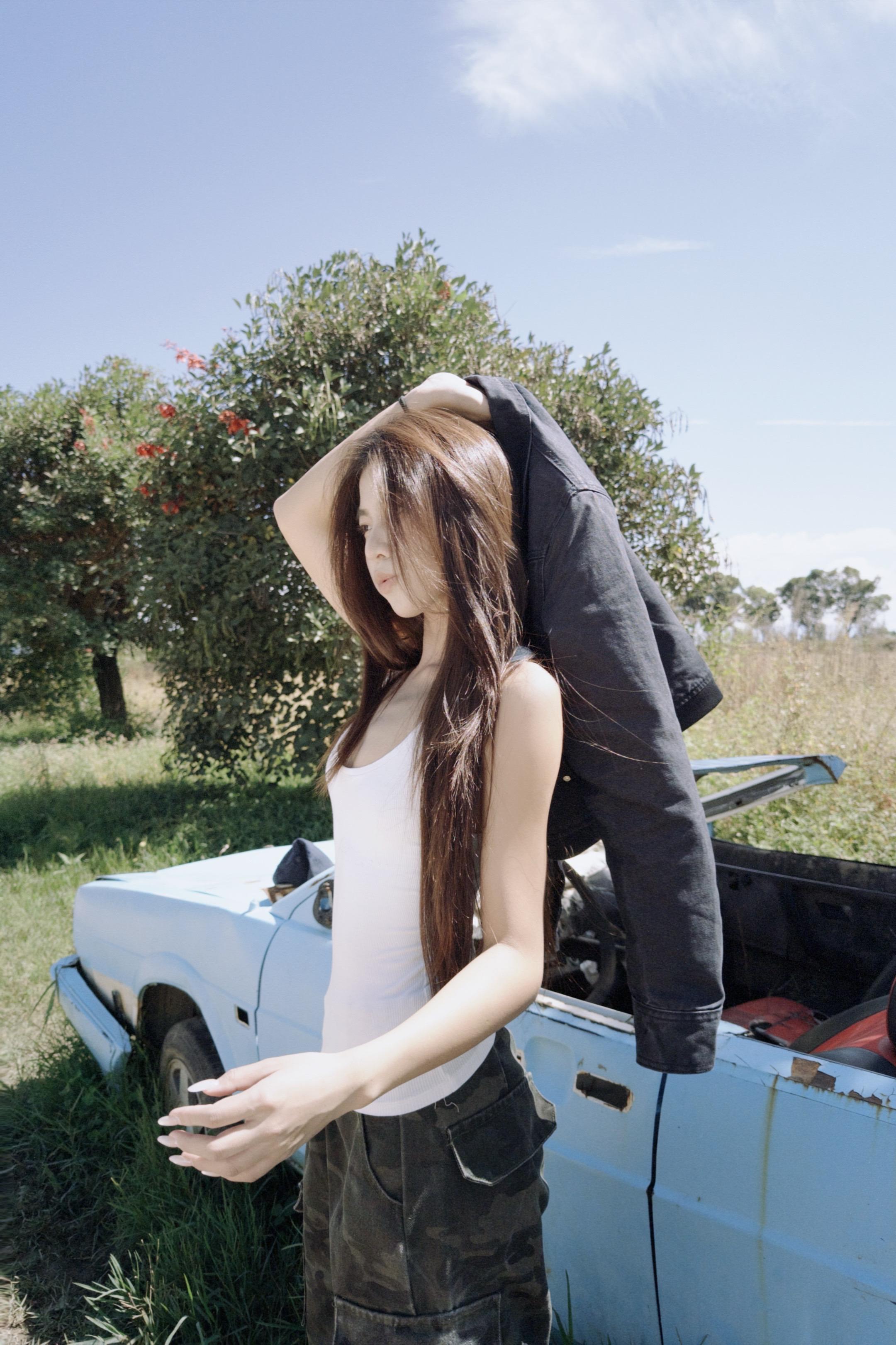 生活总爱和我开玩笑 还好我他妈也爱笑