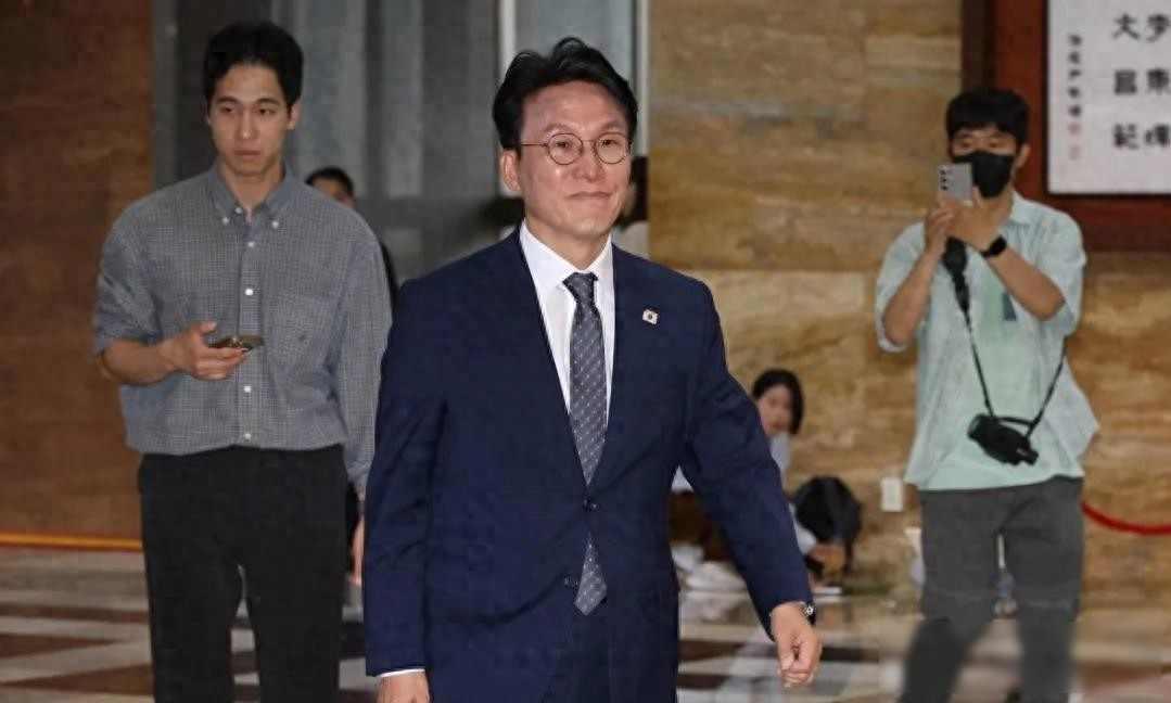 韩国总理访华释善意，总统强硬埋隐患，谁在左右外交天平？
6月22日，韩国总理金民