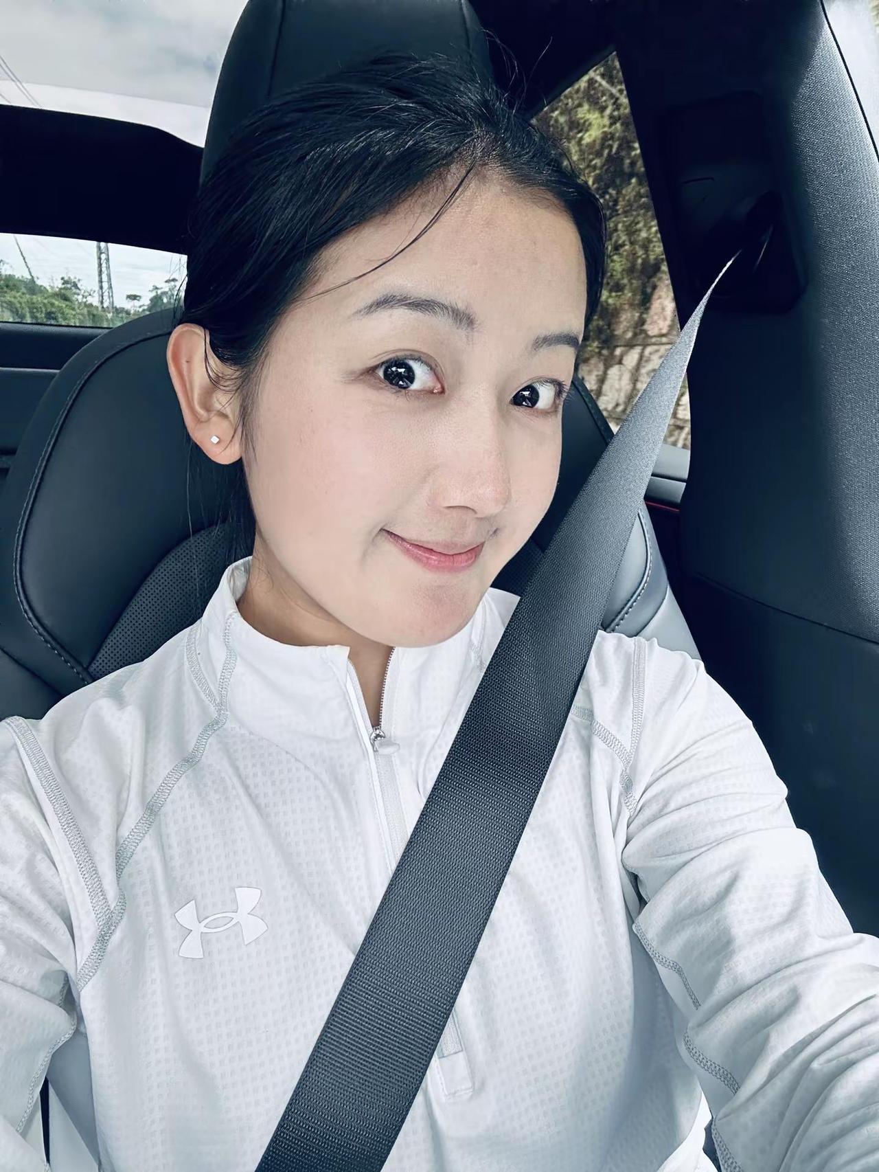 亮晶晶。李健