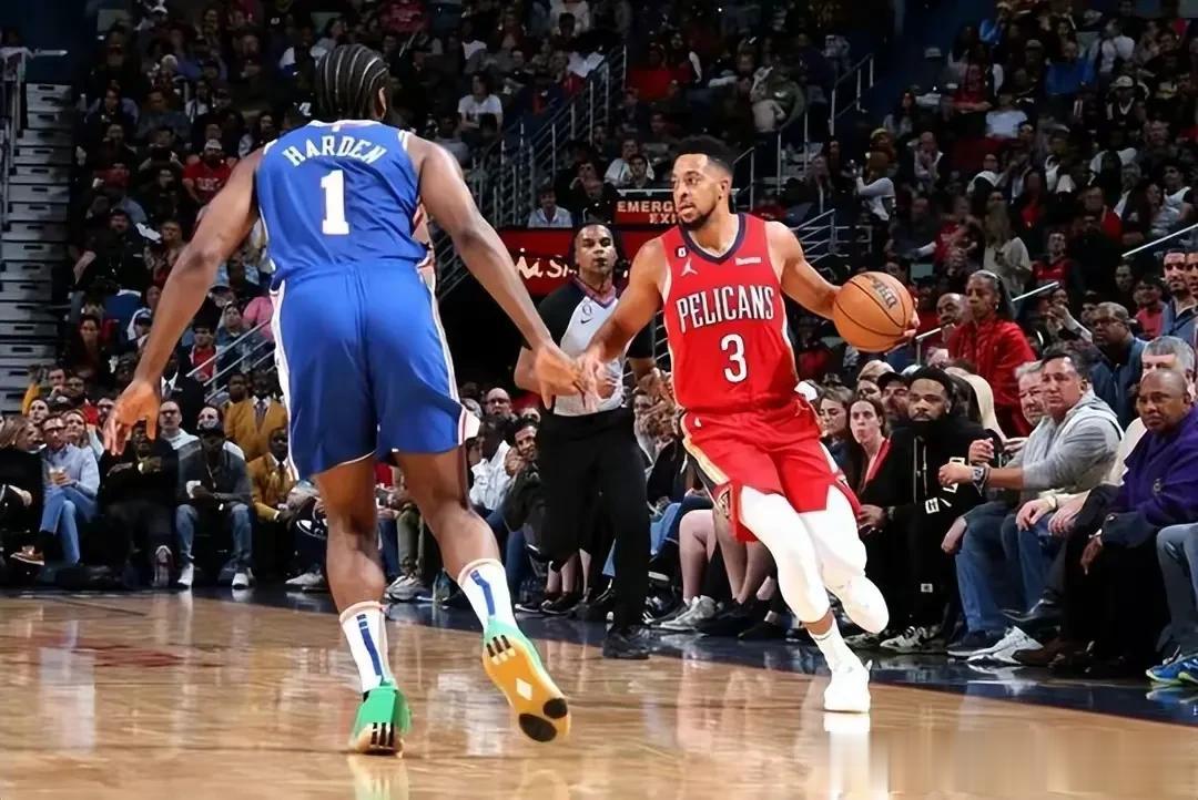 #NBA流言汇总# 
北京时间9月26日美国媒体《露天看台》记者透露：NBA76