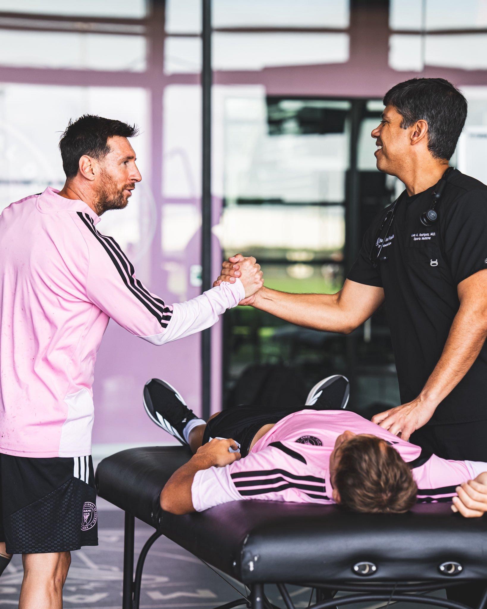 新赛季体检！！梅西梅西