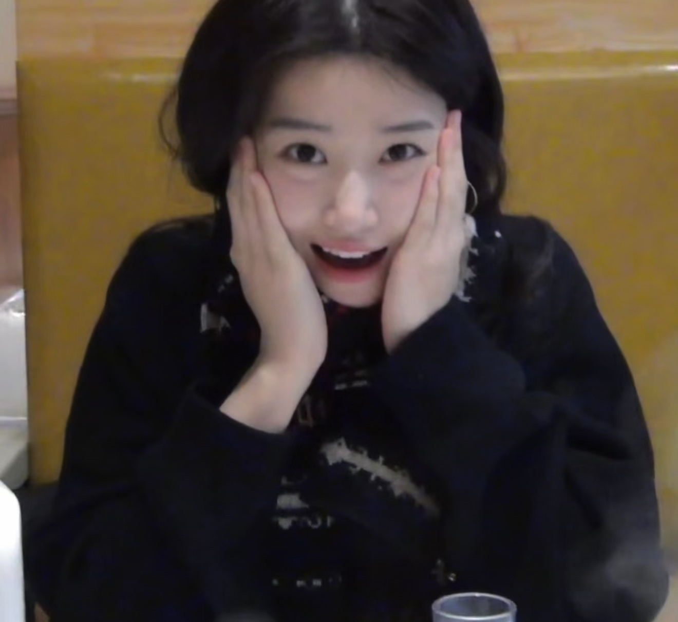 晚上好！🈷️一点i互动滴噜毛吖！有🈚️有好友帮忙🧱🧱呐～