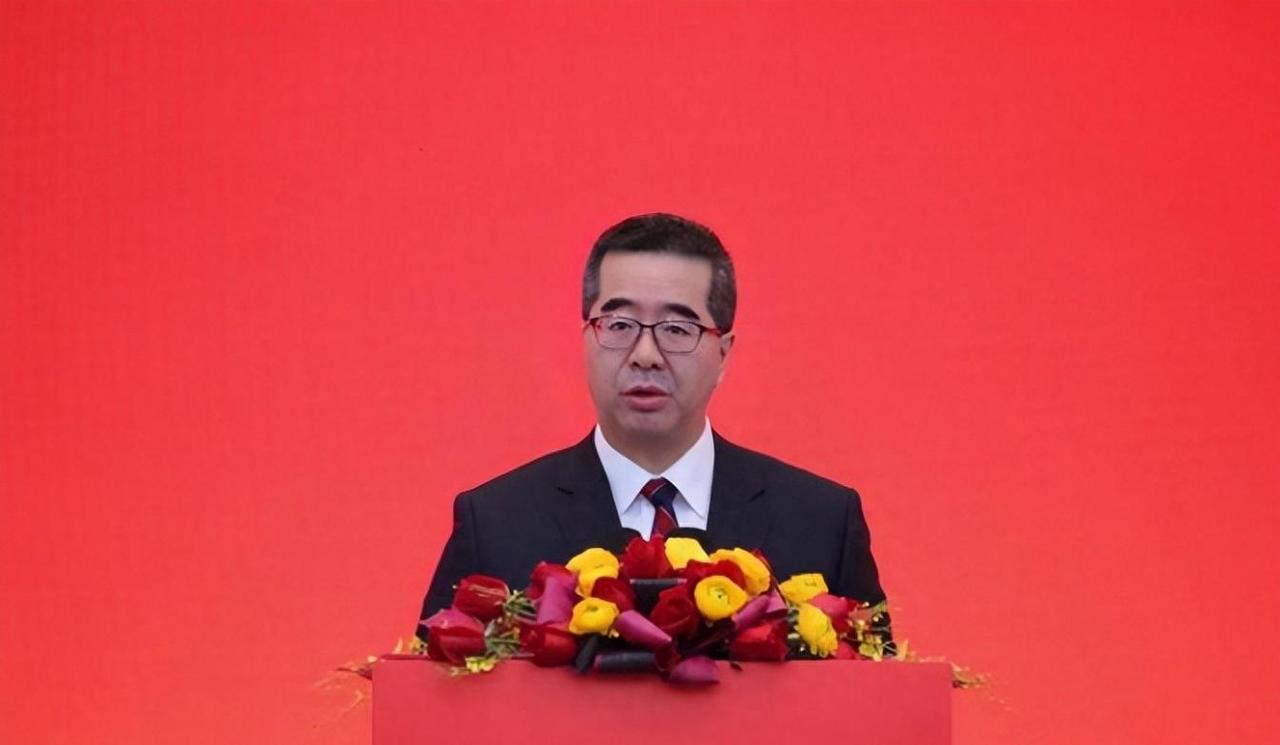 2月3日，北京两岸论坛上，国民党副主席萧旭岑，在致辞中，他直言“两岸同属中华民族