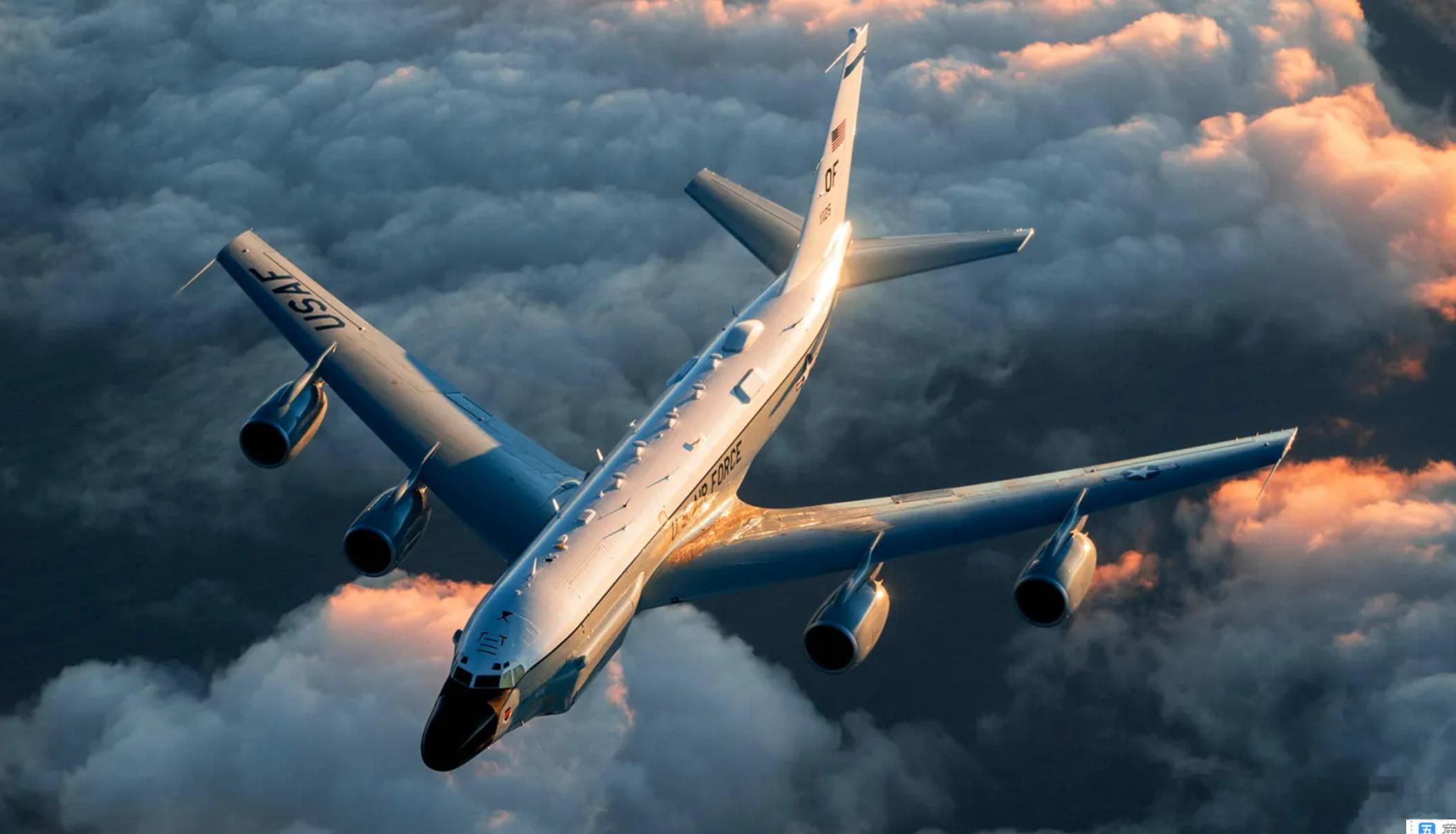 RC-135V/W将增加联合情报、监视和侦察飞机与无人平台协同作战的能力。无人机