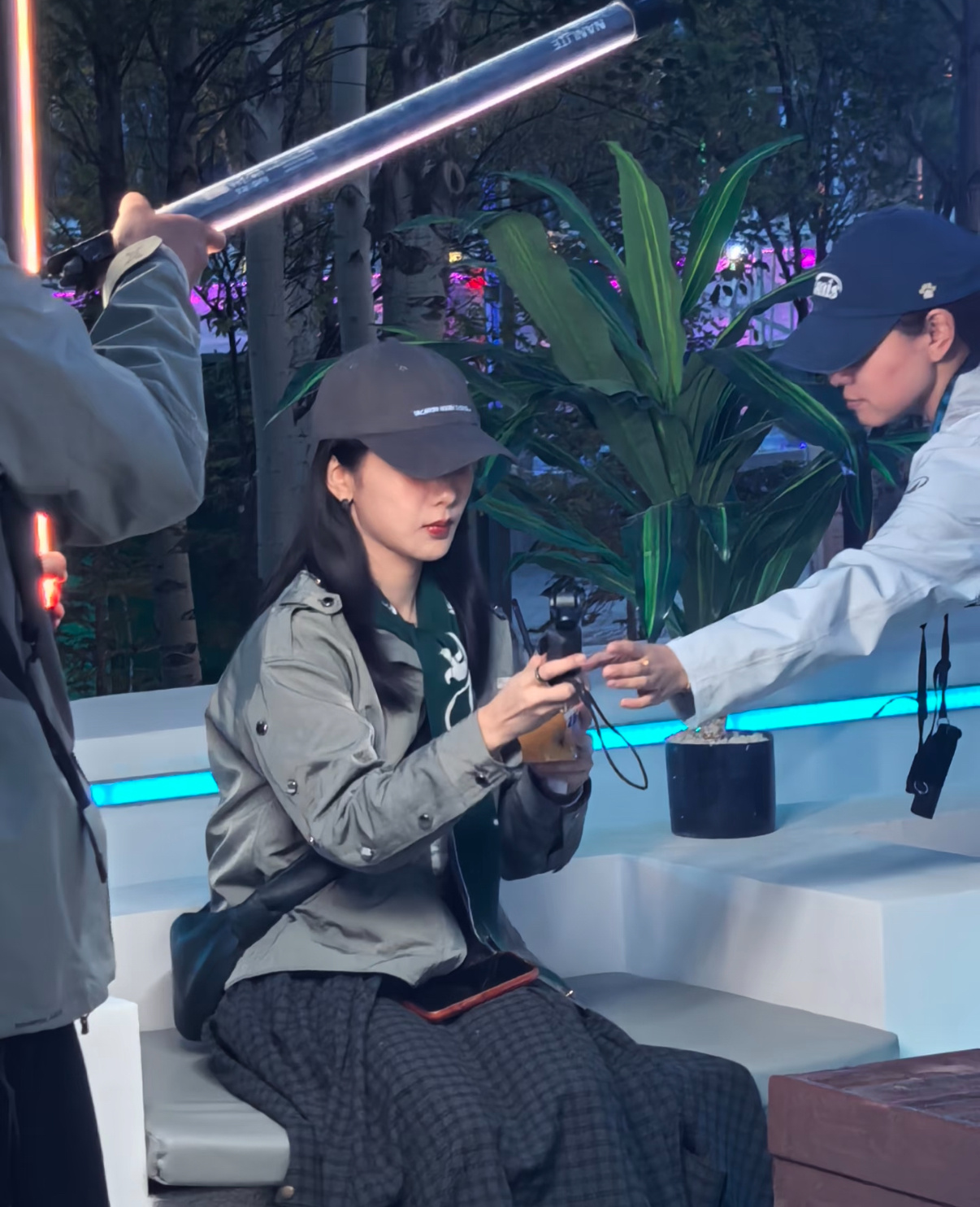 全世界都在偶遇杨紫 羡慕嫉妒已经说累了 什么时候轮到我 