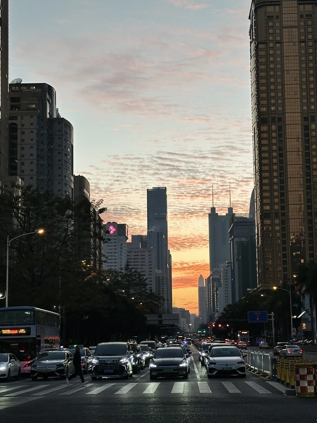 3月2日 深圳今日天空超美🌇