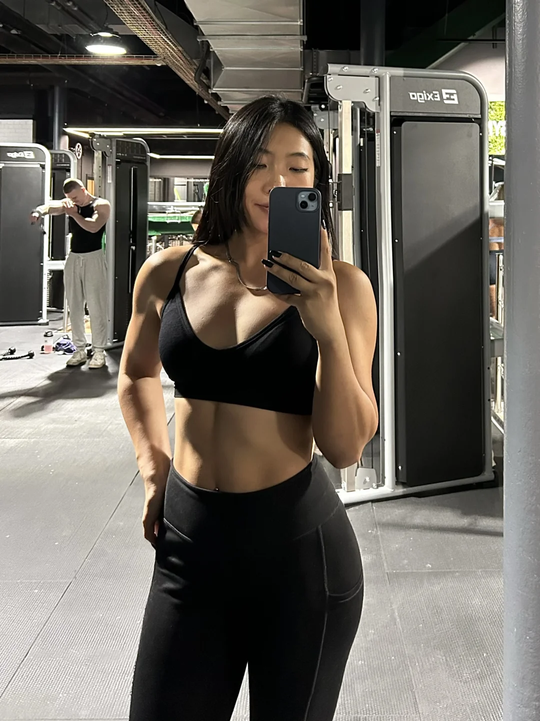 争做肌肉最大的女博士