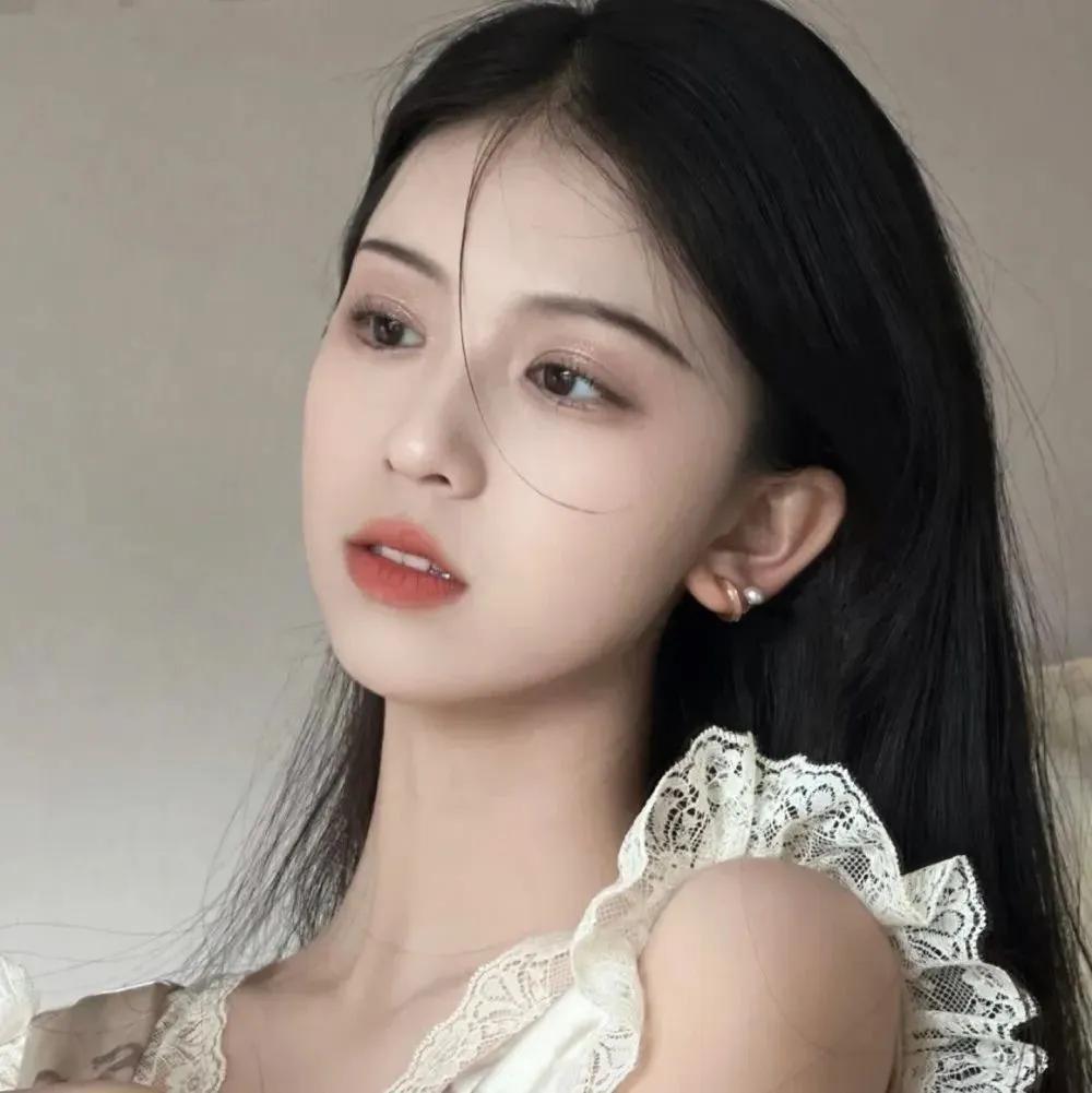 婚外情里的男人们，就爱到这里吧！
她已经不爱你了，她已经把目标转向能和她确定光明