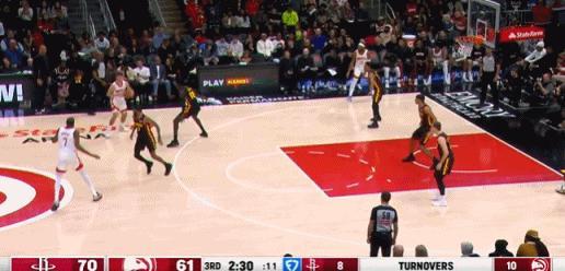 完全就是白给啊
沃克防杜兰特成为老鹰今天最大的败笔……
杜兰特单打沃克太轻松了，