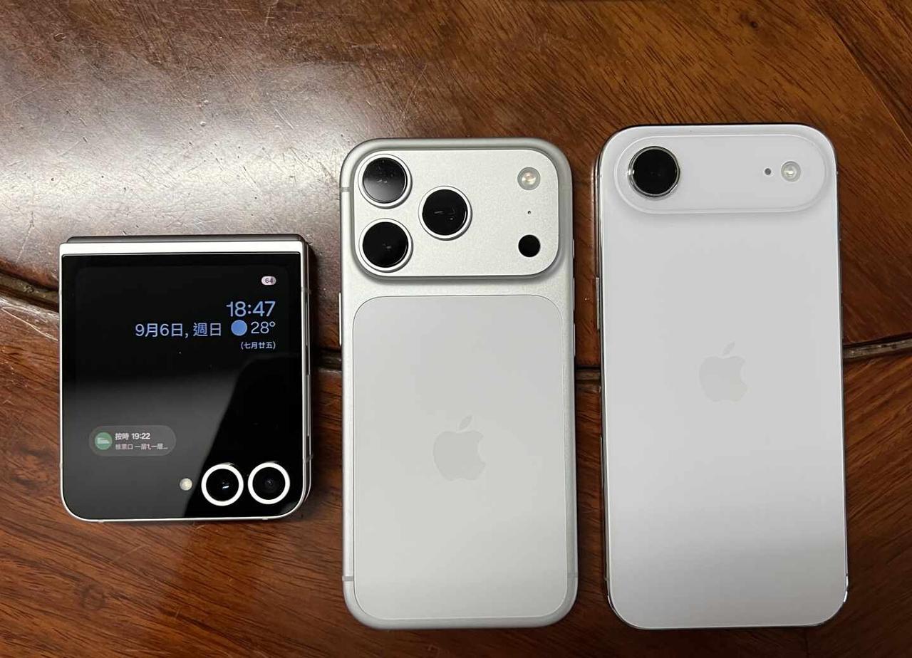深度测评一下，手上的三台手机。
iPhone 17 Pro：除了不耐摔以外，全是