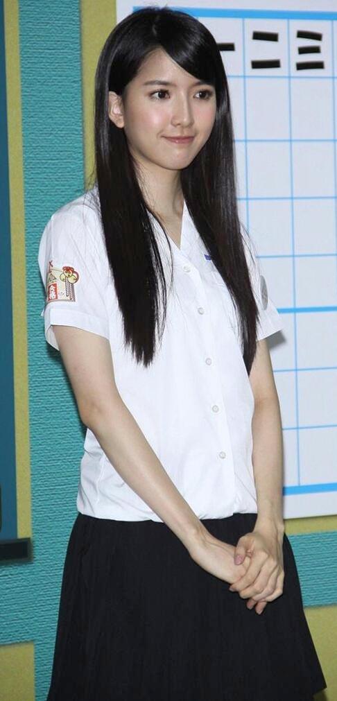 我心目中的校花模版：陈匡怡🫧𓇼 ✨（从脸蛋、发型、穿搭….都是标准模版 ​​