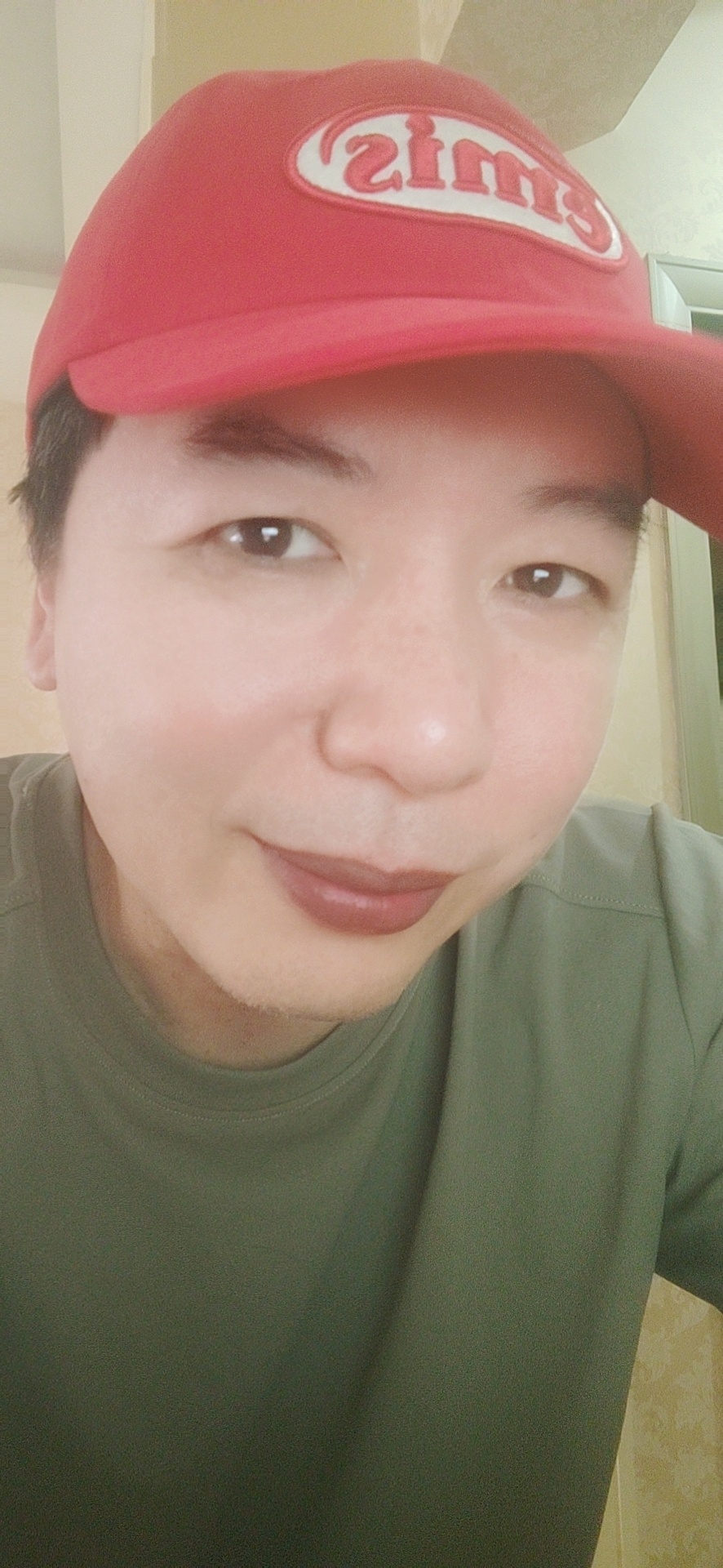 emis红帽，every moment is special 