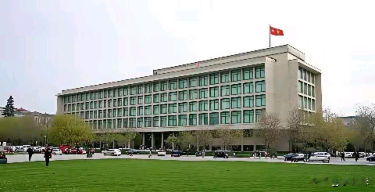 一句话讲明你在体制内
