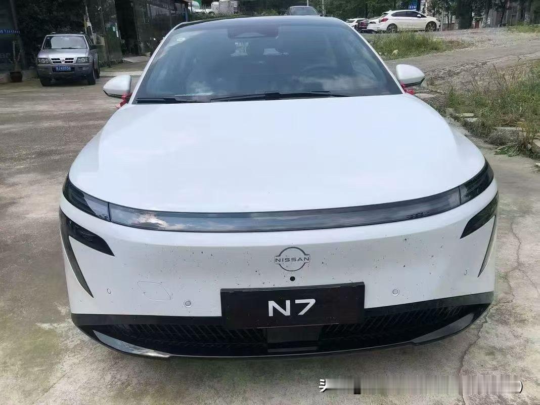 日产N7的价格现在也和轩逸一样，基本是合资品牌里最低的了。日产估计是想把N7打造