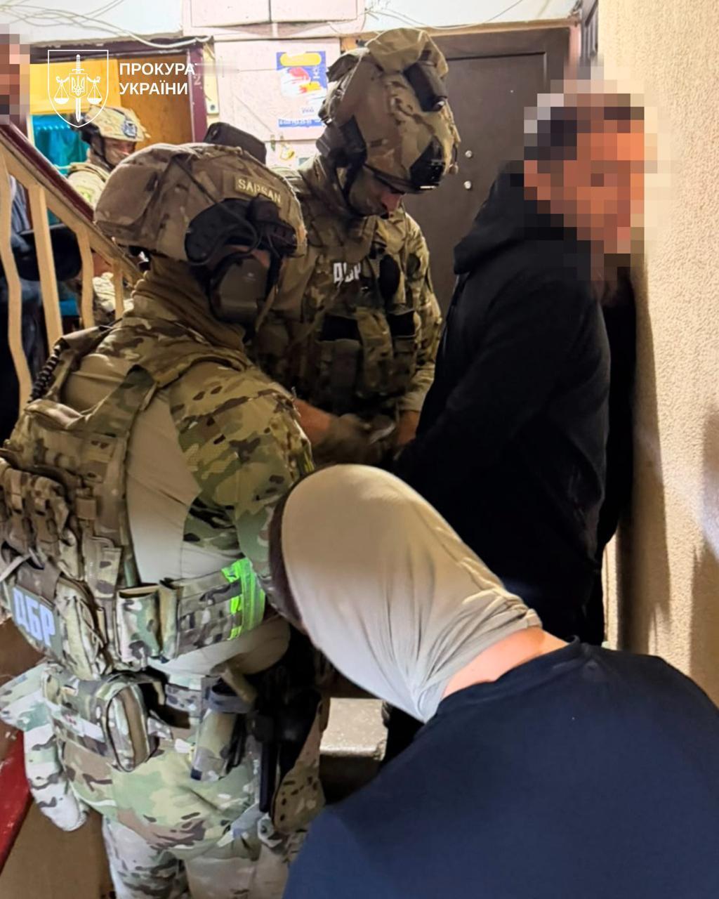 乌总检察长克拉夫琴科通报：敖德萨地区征兵中心10名军人因涉嫌非法拘禁和虐待平民，