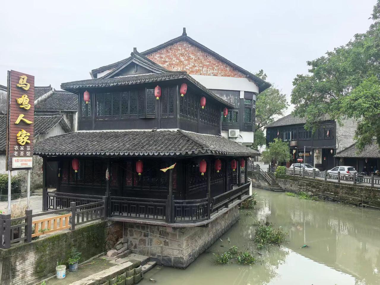 一直想去马鸣老街走走看看，无奈困于“陪读”，此事便成了我的夙愿。
嘉兴故事 
