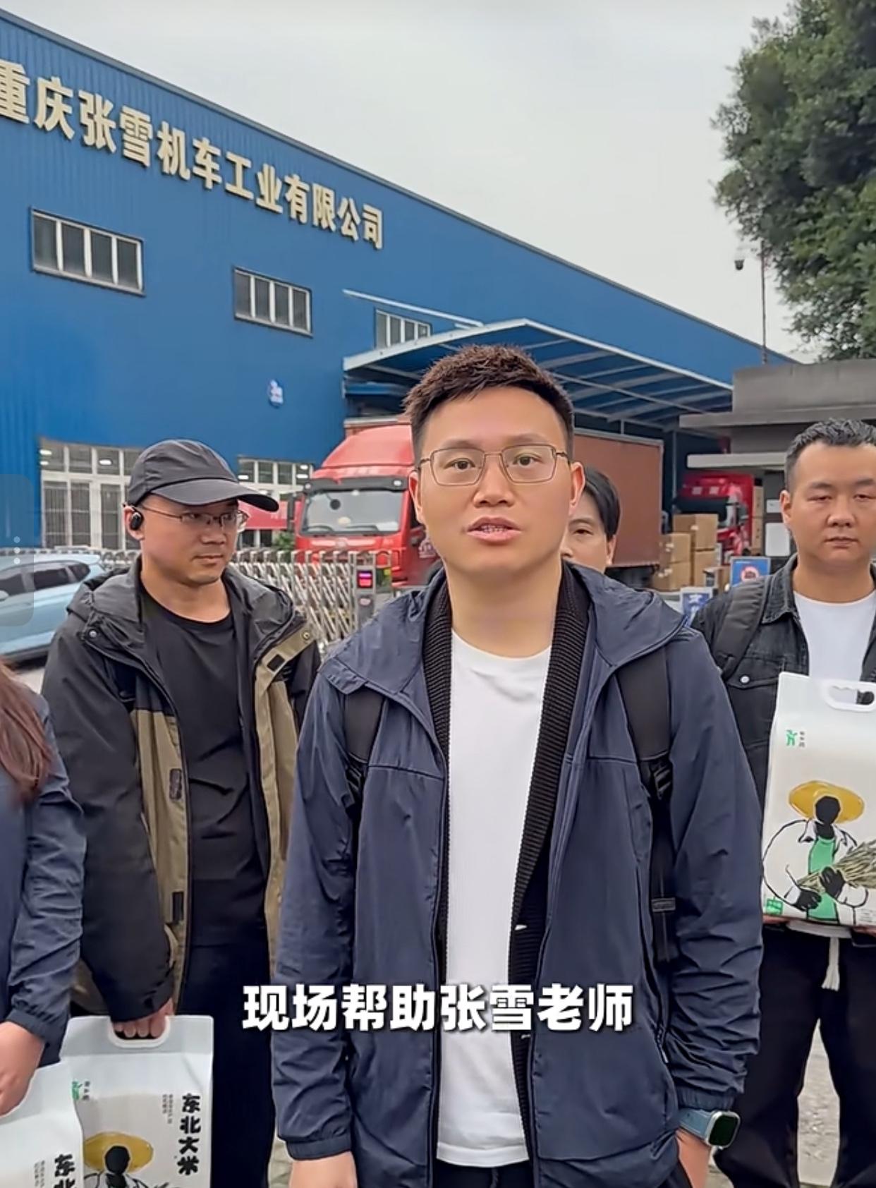 最近观察到老乡鸡两波最新操作，真心觉得它是国内最懂“走心营销”的品牌，没有之一。