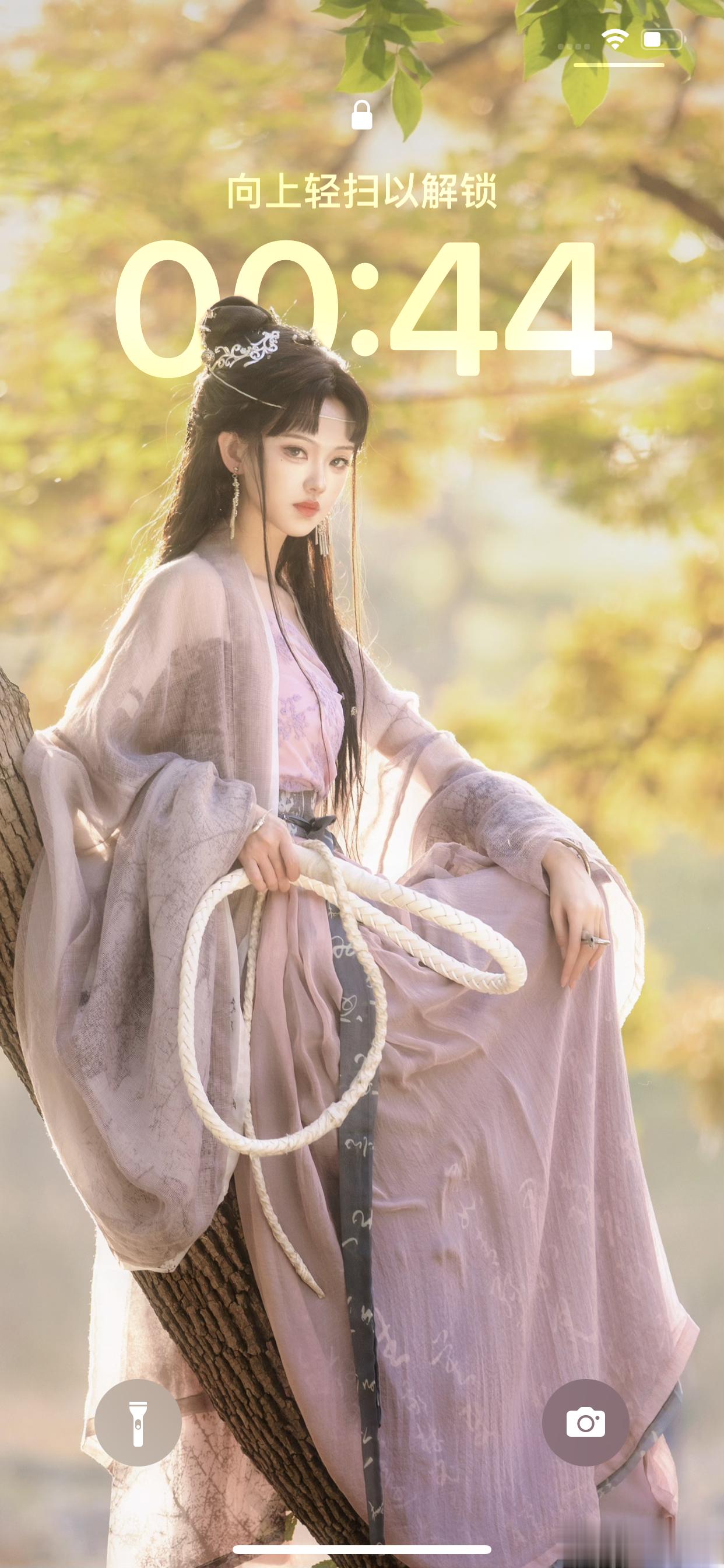 #汉服[超话]# //平生本不敢争胜，仍要争胜，与命与心争。——《补天玉》预告加