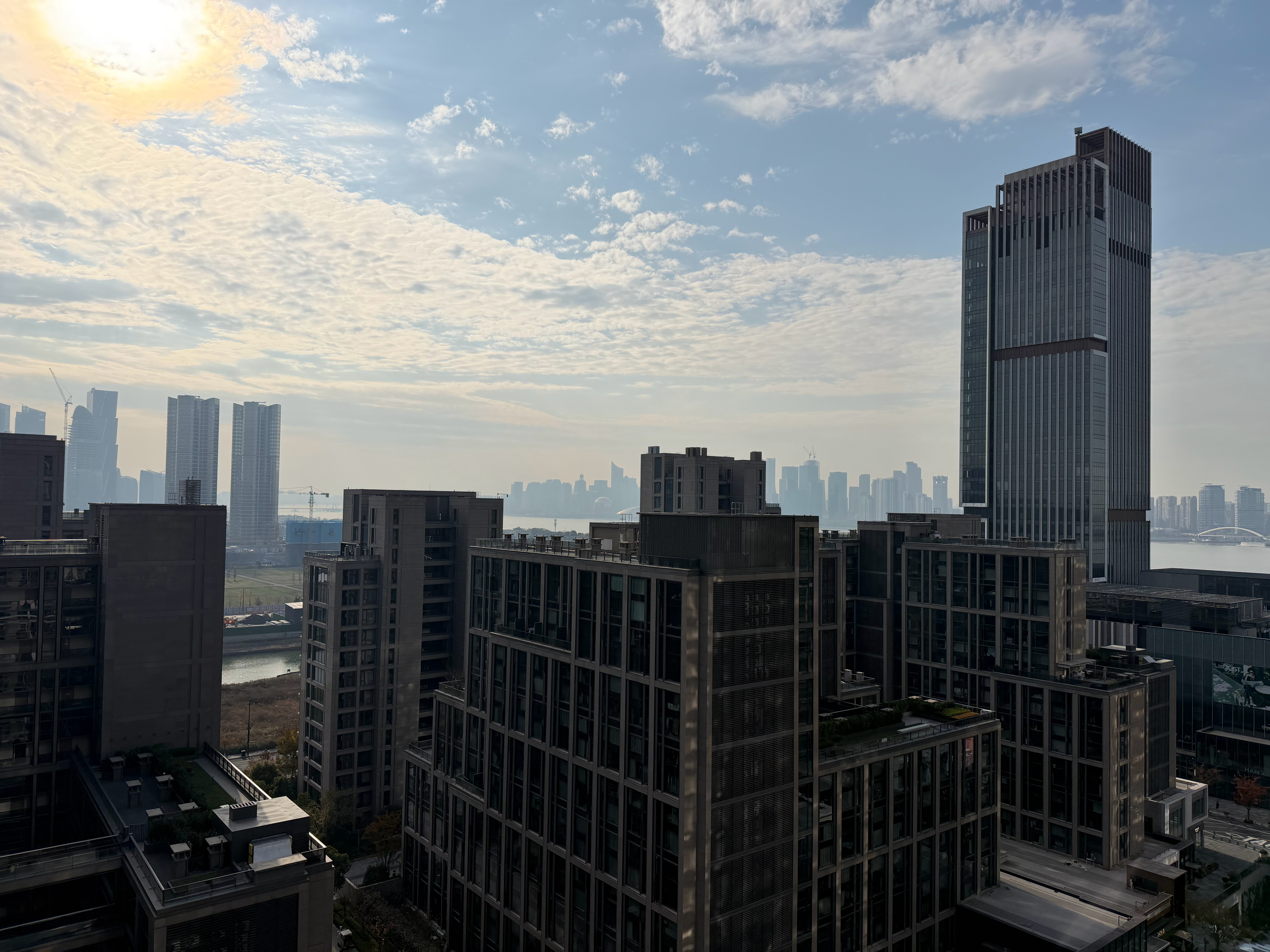 今儿杭州天气真不错跟姚老板混一天吃9顿 杭州